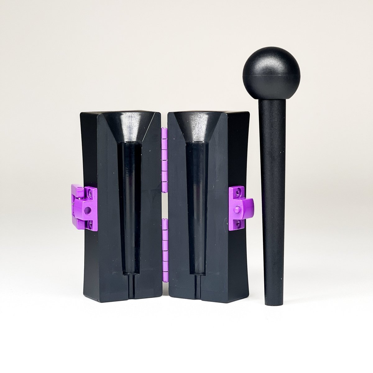 Cone Mold CannaMold - Fits 1g, featuring a sleek design, ensures perfectly packed cones for prolonged, even burning. Ideal for enhancing your smoking experience with precision.