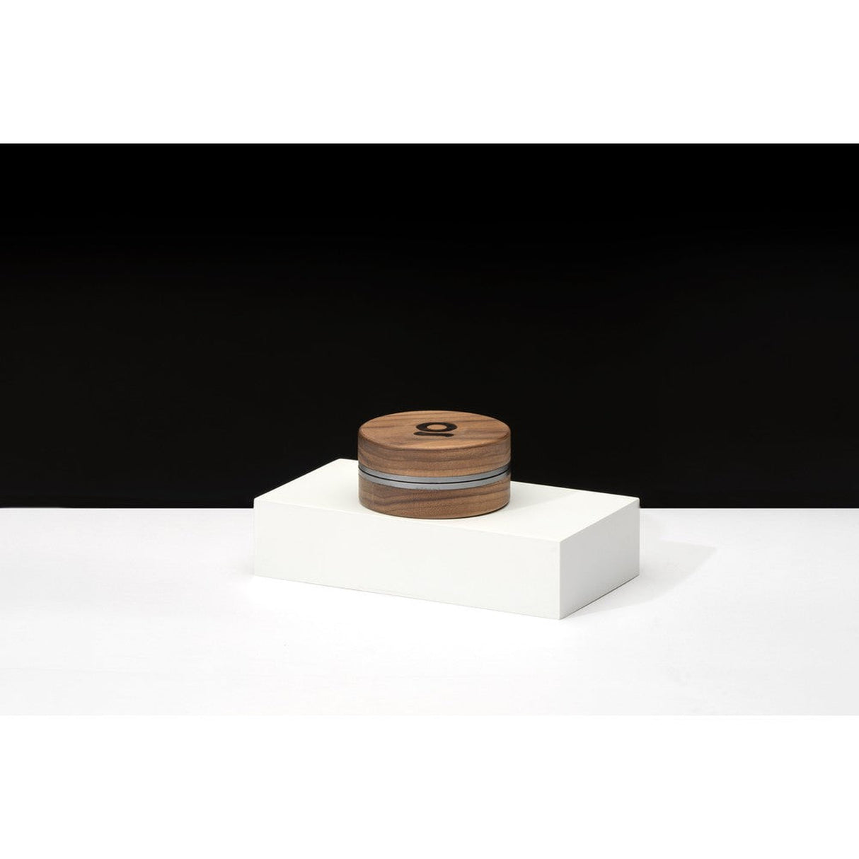 2pcs Metal 3 Magnetic Grinder on a white surface, featuring a round wooden container design with ONGROK logo, emphasizing durability and portability for efficient herb grinding.